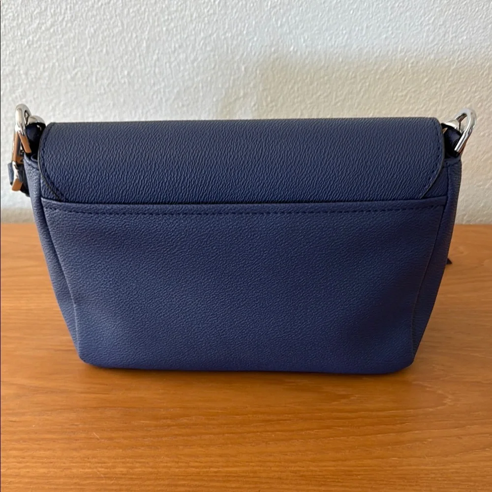 Calvin Klein Blue Shoulder Bag with Silver Hardware - Picture 3 of 9